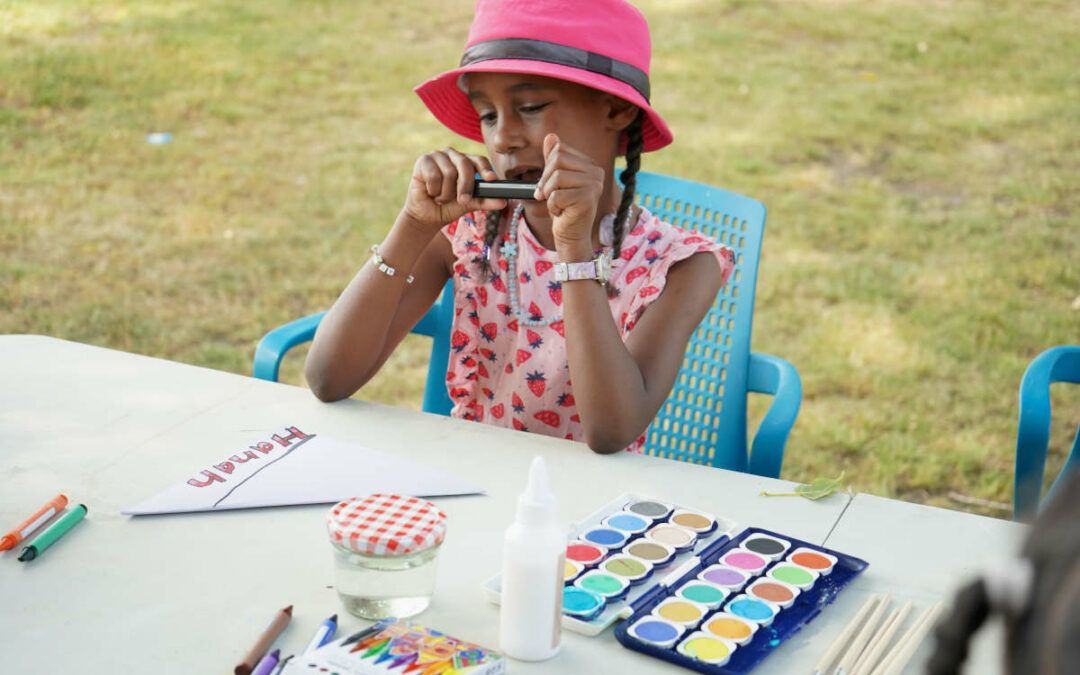 Sommerferien-Tipp: Workshops für Kinder zum Thema Freundschaft